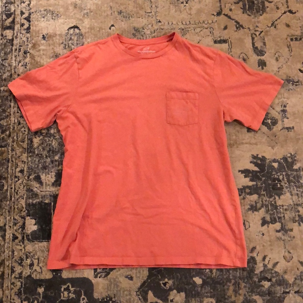 Pink Vineyard Vines t shirt